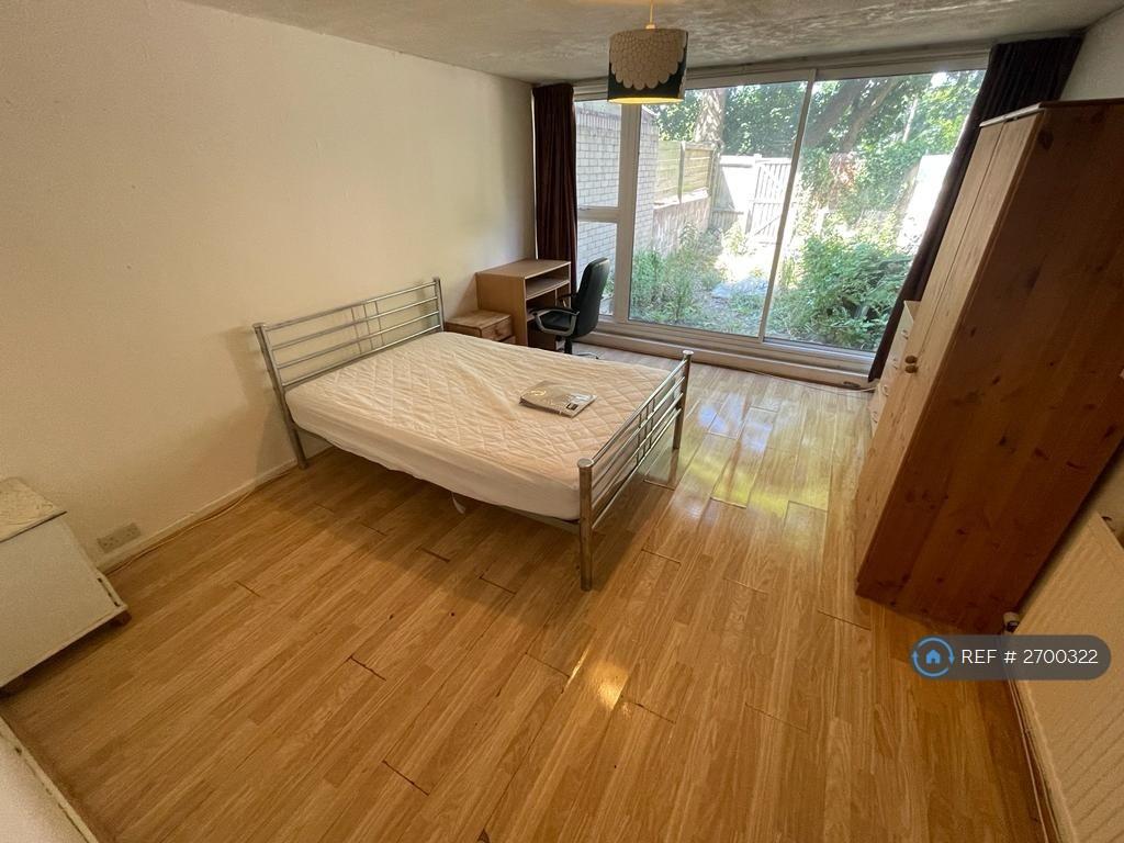 Room 6 - Ground Floor