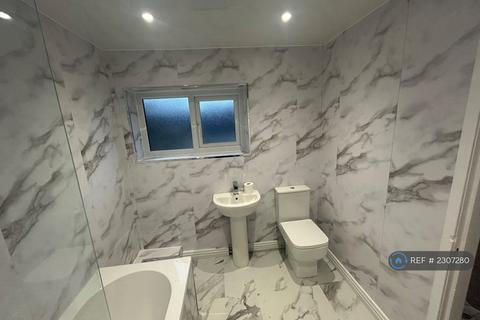 3 bedroom semi-detached house to rent, The Green, Walbottle, Newcastle Upon Tyne, NE15