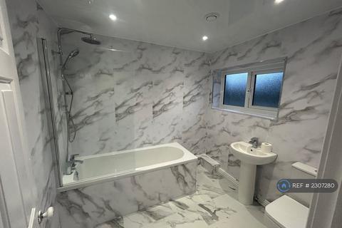 3 bedroom semi-detached house to rent, The Green, Walbottle, Newcastle Upon Tyne, NE15