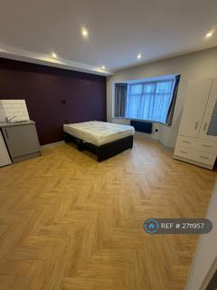 undefined, Bluefield Close, Hampton, TW12