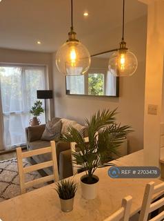 5 bedroom terraced house to rent, Kemsing Gardens, Canterbury, CT2