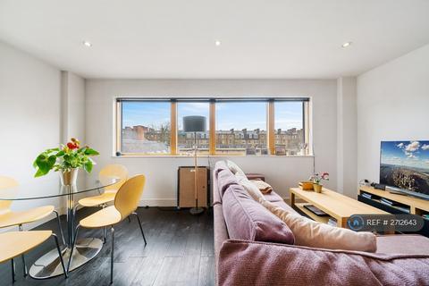 undefined, Drummond Way, London, N1