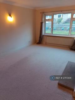 undefined, St. Peters Crescent, Huddersfield, HD5