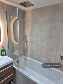 undefined, Thurlby Way, Maidenhead, SL6