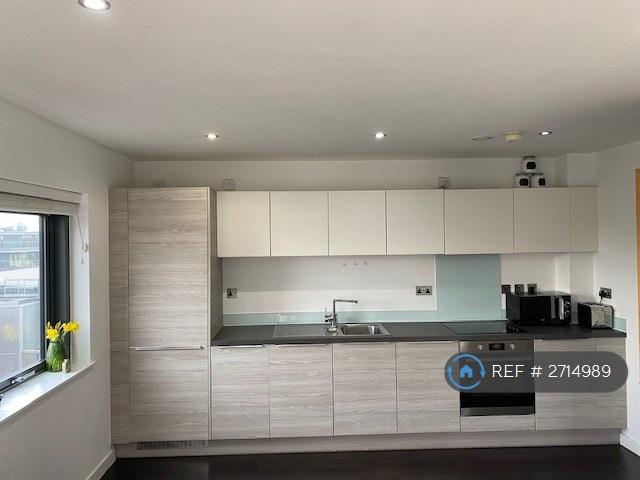Open Bright Kitchen