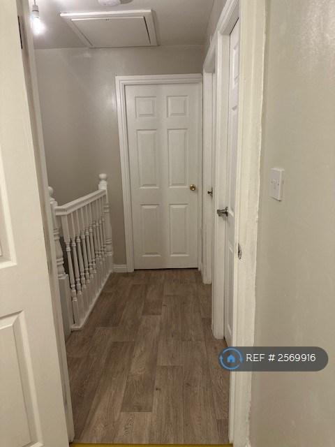 Landing  1st Floor