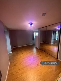 undefined, Slough, Slough, SL2