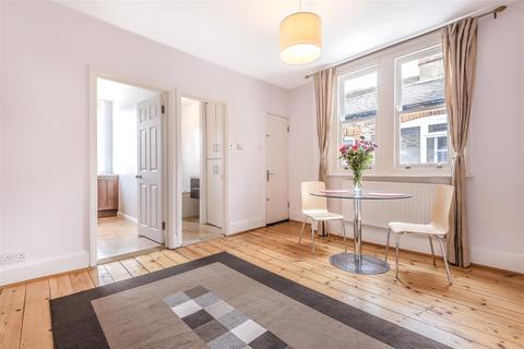 undefined, Ashleigh Road, Mortlake, London