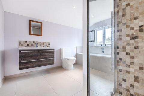 undefined, Ashleigh Road, Mortlake, London