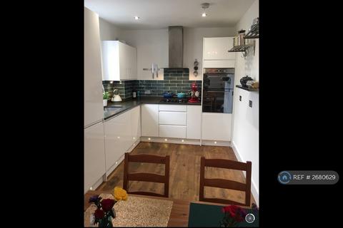 3 bedroom flat to rent, Rushcroft Rd, Brixton, SW2