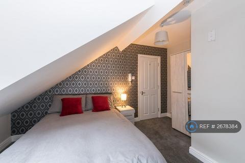 1 bedroom in a house share to rent, Milton Road, Swindon, SN1