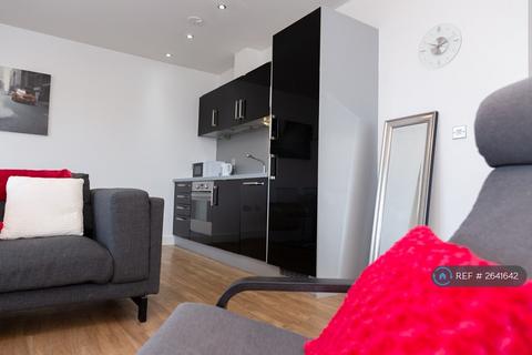 2 bedroom flat to rent, Derwent Foundry, Birmingham, B3