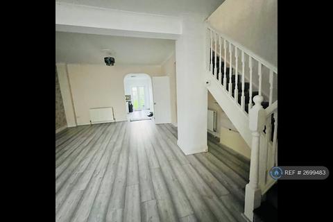 undefined, Seaforth Avenue, Southend-On-Sea, SS2