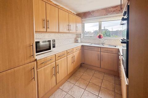 3 bedroom semi-detached house for sale, Springhill Avenue, Wakefield WF4