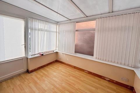 3 bedroom semi-detached house for sale, Springhill Avenue, Wakefield WF4