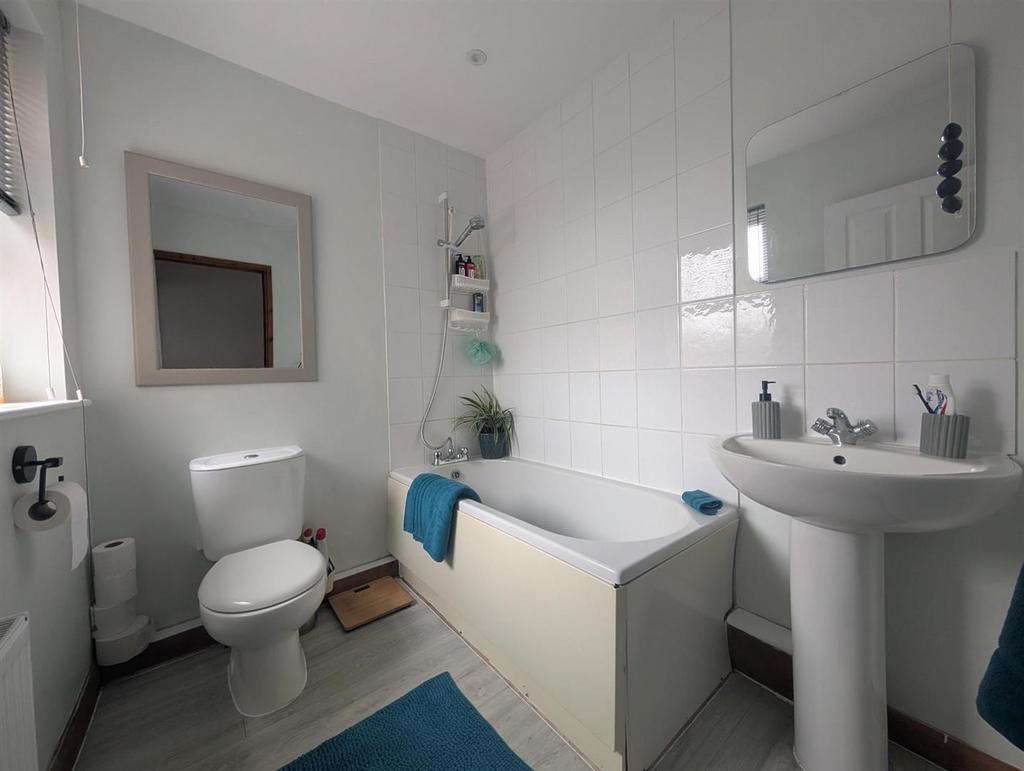 Family bathroom