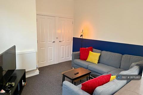 6 bedroom semi-detached house to rent, Lenton Boulevard, Nottingham, NG7