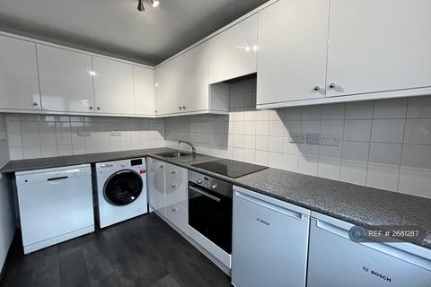 undefined, King Arthur Court, Cheshunt, EN8