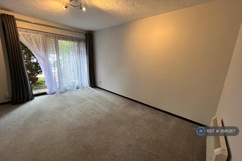 undefined, King Arthur Court, Cheshunt, EN8