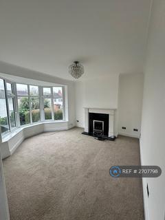 3 bedroom semi-detached house to rent, Roundhay Grove, Leeds, LS8