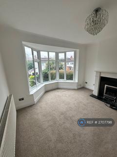 3 bedroom semi-detached house to rent, Roundhay Grove, Leeds, LS8