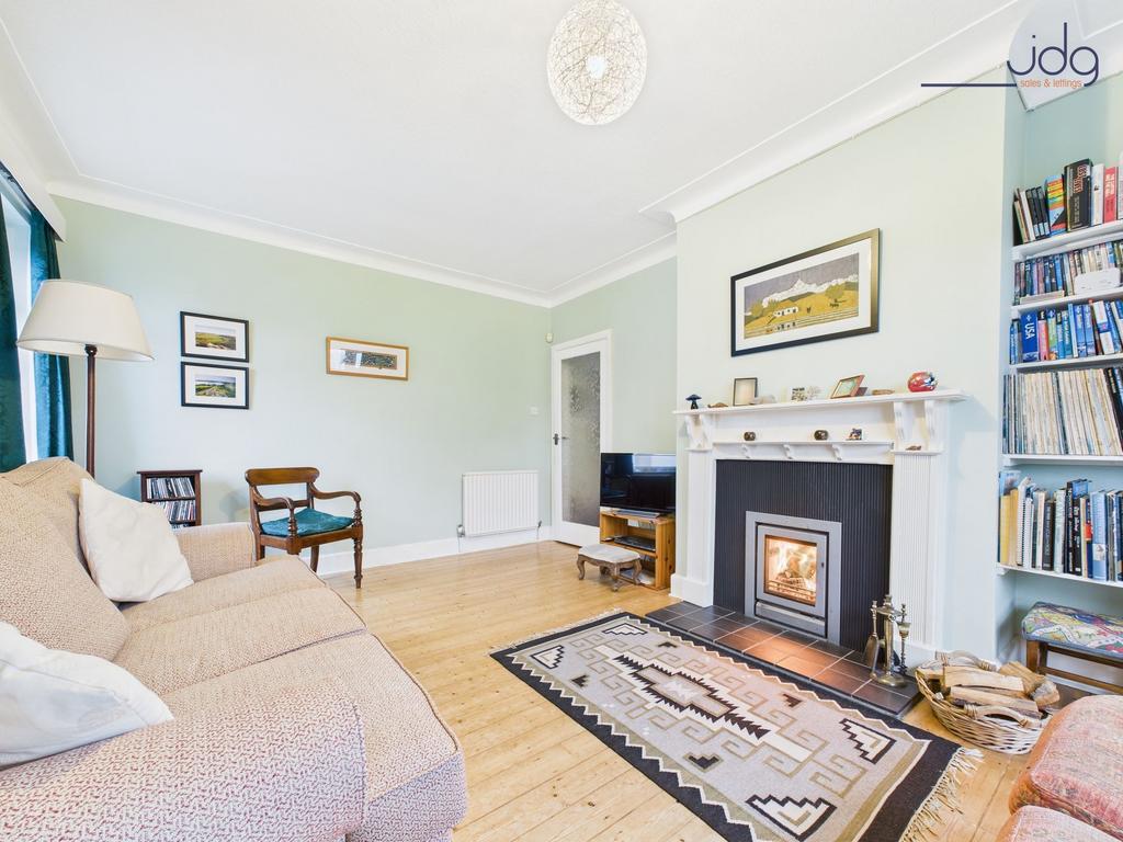 Cosy Lounge with Log Fire