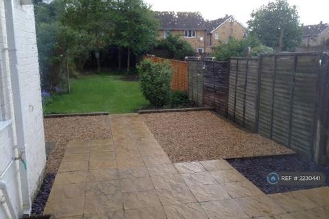 3 bedroom semi-detached house to rent, Walton Road, Wisbech, PE13
