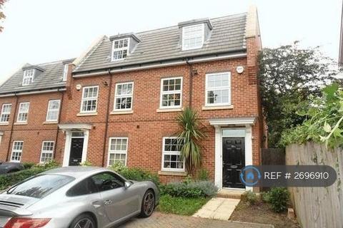 undefined, Langley Park Road, Sutton, SM2