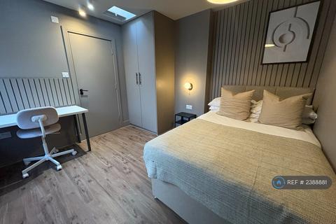 1 bedroom in a house share to rent, Princes Street, Southend-On-Sea, SS1