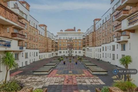 undefined, San Remo Towers Block B, Boscombe, Bournemouth, BH5