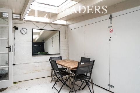 undefined, Carisbrooke Road, PO4