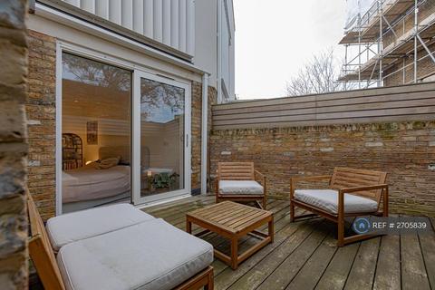 undefined, Dray House, London, N1