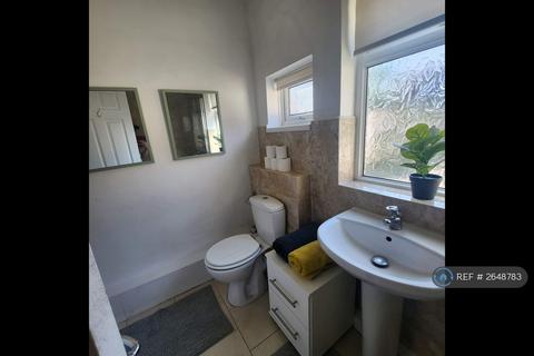 1 bedroom in a house share to rent, Station Road, Long Eaton, Nottingham, NG10