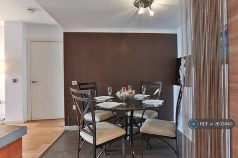 1 bedroom flat to rent, Falcon Wharf, London, SW11