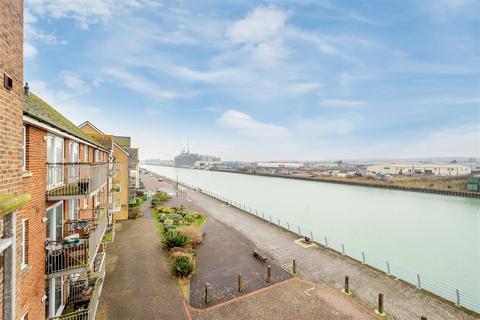 undefined, Sorlings Reach, Sussex Wharf, Shoreham by Sea
