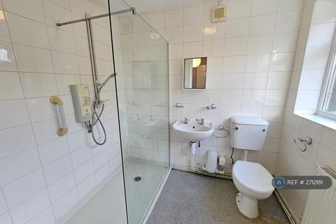 2 bedroom end of terrace house to rent, Manville Street, St. Helens, WA9
