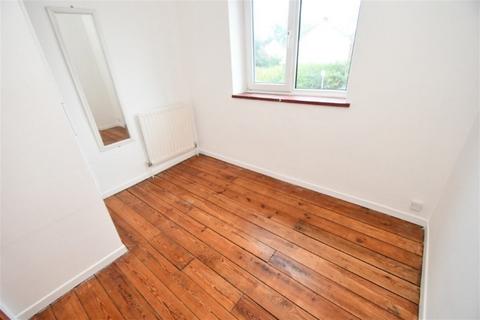 undefined, Farnborough GU14