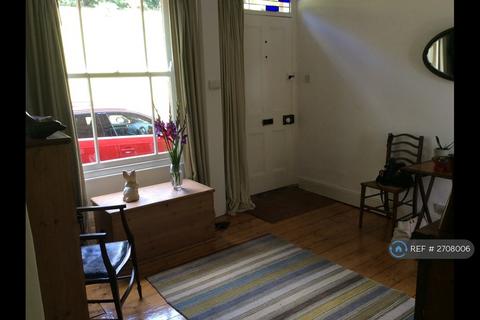 2 bedroom terraced house to rent, Lindum Avenue, Lincoln, LN2