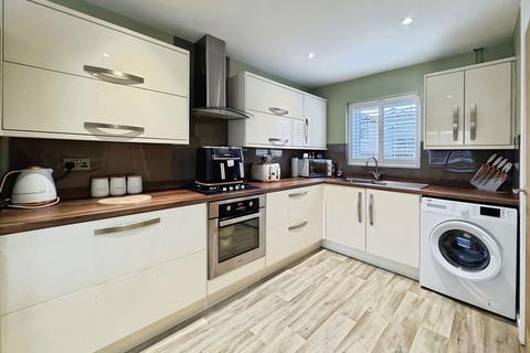 undefined, Maes Yr Awel, Pontypridd, CF37 5EW
