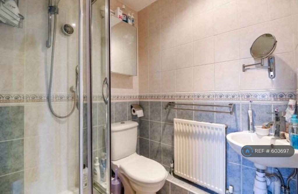 Bedroom 3 En-Suite