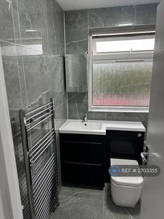 4 bedroom terraced house to rent, Nash Drive, Abingdon, OX14