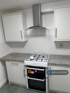 4 bedroom terraced house to rent, Nash Drive, Abingdon, OX14