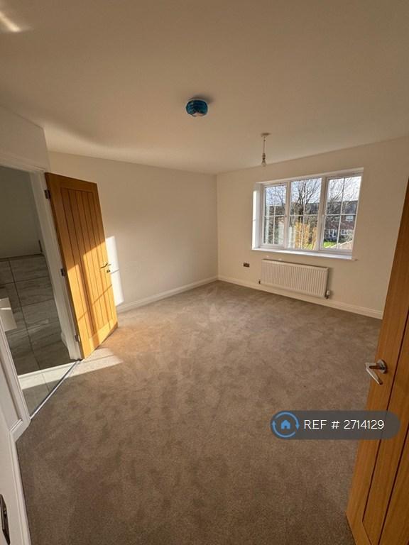 Master Bedrom