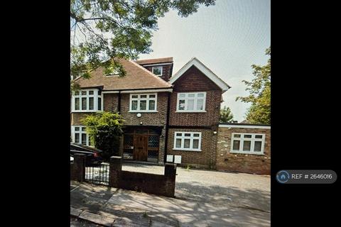 undefined, Argyle Road, London, W13