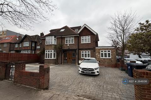 5 bedroom detached house to rent, Argyle Road, London, W13