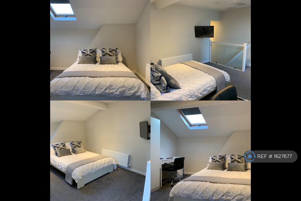 Extra Large Double Room 5