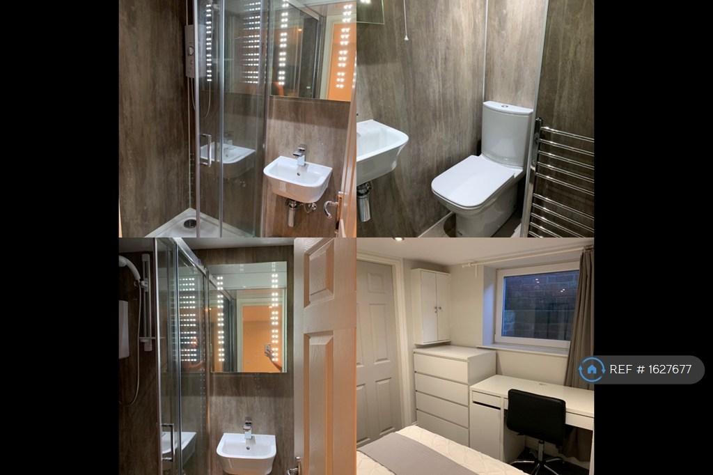 Room 2 Ensuite