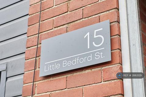 3 bedroom flat to rent, Little Bedford Street, North Shields, NE29