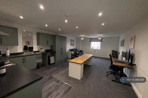 3 bedroom flat to rent, Little Bedford Street, North Shields, NE29