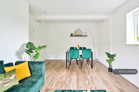 1 bedroom flat to rent, Station Parade, Sevenoaks, TN13